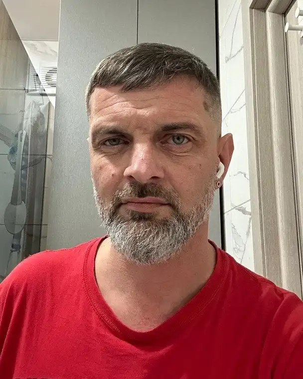 Після полону і тяжкого поранення: захисник “Азовсталі” Михайло Діанов розповів, чим займається зараз