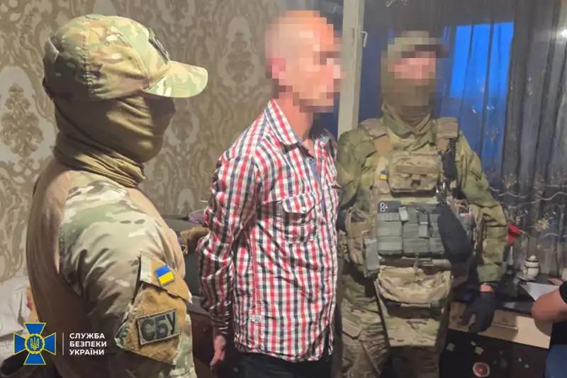 У Дніпрі підірвали авто прокурора: замовлення на теракт надійшло з Росії